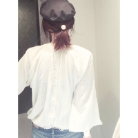 H&Mの秋まで使えるパフスリーブ