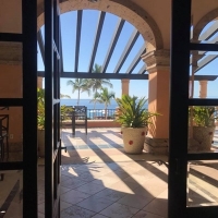 セレブの隠れ家リゾート、ロス・カボス