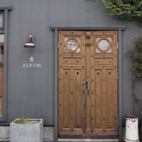 花とアンティーク。「ALBUM」