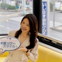 歯の色も歯並びも気になるSTORY世代には…