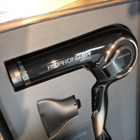 ついに出た美顔ドライヤーレプロナイザー 4Dplus