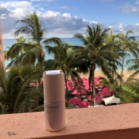 旅の必携美容液