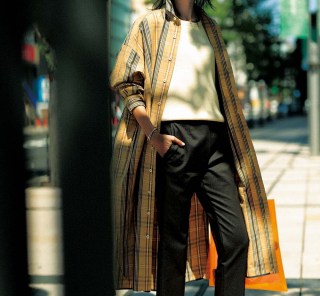 ヘビロテ中の【ロングシャツ】がシックなコーデに華を加える［8/16 Fri.］