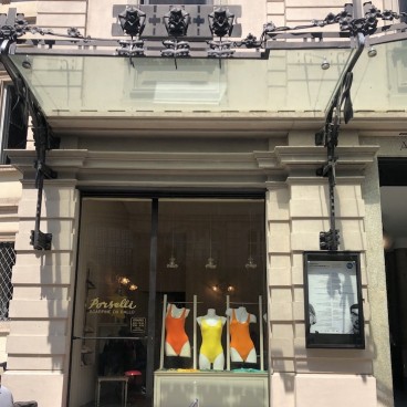 イタリア生活ブログ 新しい40代 のためのファッション ライフスタイル誌 Story