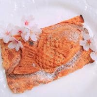 名残桜を桜風味のたい焼きで🌸