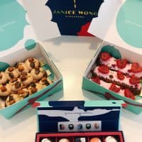 北京ダックもスイーツも！デリバリーが充実