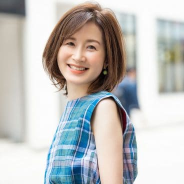 22年夏 人気の40代髪型 ヘアスタイルカタログ 新しい40代 のためのファッション ライフスタイル誌 Story