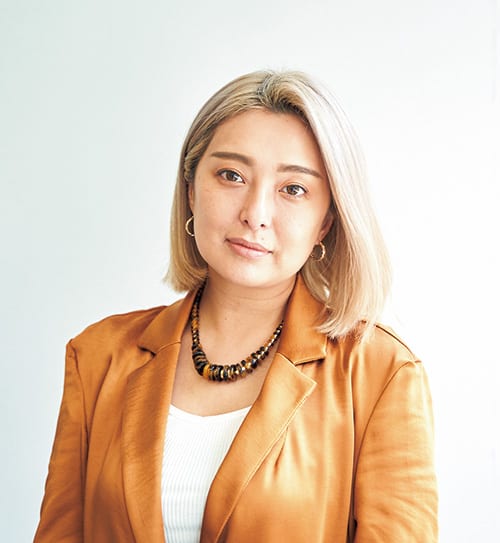 対人運 仕事運をアップさせてくれるのはキラキラ小物 バッグ 靴6選 Story ストーリィ オフィシャルサイト