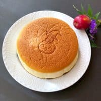 大阪〜りくろーおじさんのチーズケーキ