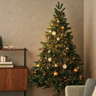 クリスマスコーデ 新しい40代 のためのファッション ライフスタイル誌 Story クリスマスコーデ 新しい40代 のためのファッション ライフスタイル誌 Story