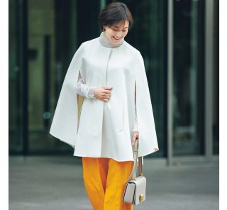 今っぽさ大の【ケープジャケット】が忙しい朝のレスキューアイテム
