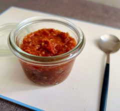 忙しい40代に「うまみの掛け合わせ」が美味しい万能調味料【トマト味噌】がお役立ち！