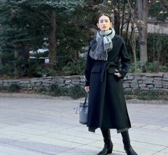 【モデル私服コーデ】グレーのワンピースにはグレー小物で