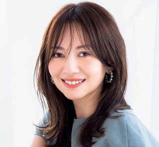 夏のダメージヘアは「毛先カット＆ワンカールパーマ」で“ちゅるん”と復活【40代の−5歳見えヘア】