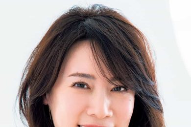 長め前髪×くびれボブでふんわりボリュームUP【40代の−5歳見えヘア】