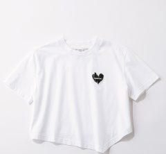 やっぱり映える「白」！シンプルでもサマになるSTORY認定スタイリストの【Tシャツ着回し2選】