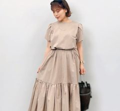 【STORY認定スタイリスト】が選ぶ「顔がぼやけないヌーディーカラー」アイテム2選！