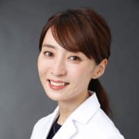 葉山愛弥先生 41歳
