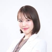 八尋かれん先生 34歳