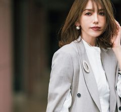 ファスナー開けたらケープ風【ワザありジャケット】でスマートに温度調節