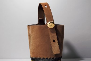 【ロエベ】夏の定番カゴバッグ。40代スタイリストが選んだ名品バッグとは？