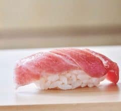 【画像集】人気店「鮨めい乃」鮨職人・幸後綿衣さんの大切にしているモノ・コト