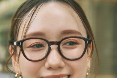オシャレ40代の夏の【アイウェア】徹底SNAP！＜コーデ18選＞
