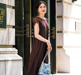 ママOFFも通勤も週末も！40代のため夏の「サマ見え服」9選