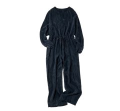 BBQもオフィスもいける【ジャンプスーツ】の40代的名品を着回し！