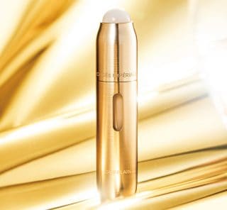 これいい！【美容賢者ライターがレビュー！】「しぼみ目元」をふっくらに巻き戻すケアとは？