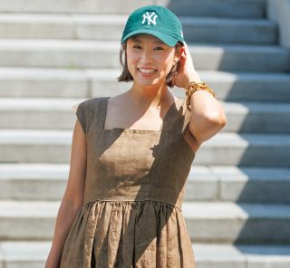 【STORY読者スナップ】小顔効果あり！こだわりのボディポジティブワンピって？