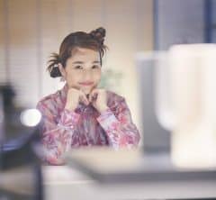 平野ノラさん(46歳)「“まいっか”と思えたとき、人生がぐっと楽になった」高齢出産と子育て、そして今の自分