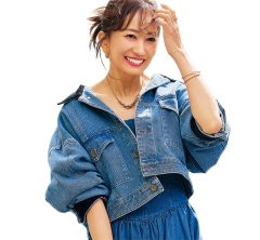 【STORYライタースナップ】40代にフィット！程よくラフ、なのにエレガント！なワンピースとは？