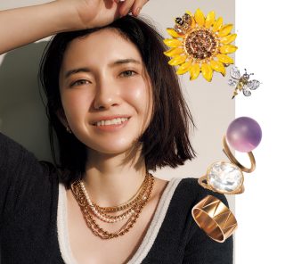 くすみ、バスト下がり、二の腕…大人のエイジング悩みは【重ね付けジュエリー】で解決できる！〈17選〉　