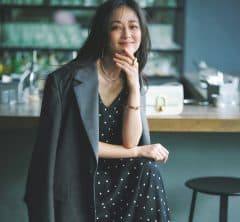 「ノースリワンピに羽織りを足すだけ」で9月仕様にアップデート！マンネリも解消◎