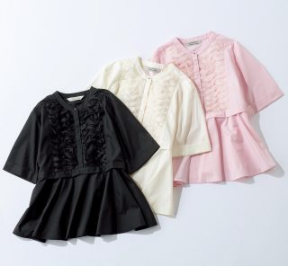 「体型カバー」も「華やかさ」も両立！【五分袖×ペプラム】の最旬フリルブラウス