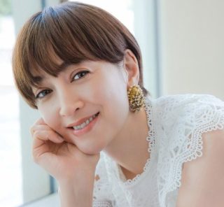 滝川クリステルさん（47）息子の読み聞かせは夫担当「遅い時間でもパパの帰りを待っています」