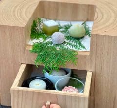 【大阪・関西万博】ほぼ原価での提供！高級素材を使った「和菓子コース」や、鳥取砂丘体験まで＜関西パビリオン＞