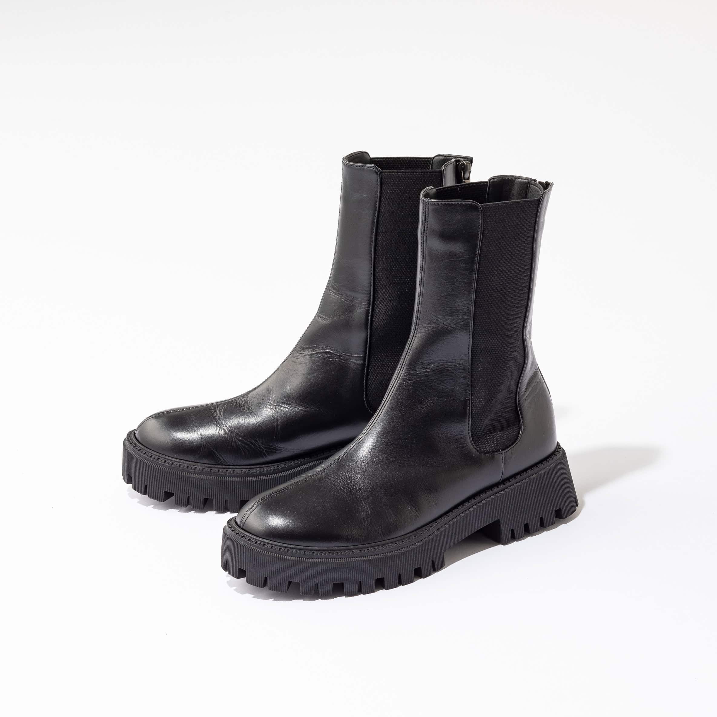 ほぼ未使用！極上美品ブッテロ黒 レザー サイドゴアブーツ 本革 日本製 サイドゴアブーツ レディース 靴 送料無料・再再販