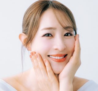 【大沢あかねさん】過酷な季節の「ひんやり＆さらっと」朝晩の保湿ケア