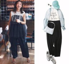 【黒パンツコーデ】「なんか地味?」で悩んだら、バレルパンツに更新!着回し力も最強です◎