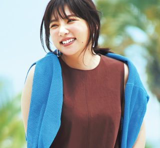 【野呂佳代さんコーデ】ラクして洒落見えが叶う水際アイテムは？