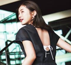 【背中開きジレ×見せインナー】一歩先行く肌見せで夕飲みに高揚感を