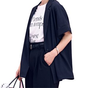 コスパ抜群！使い勝手が良くて大活躍。大人の【うす軽ジャケット】〈3選〉