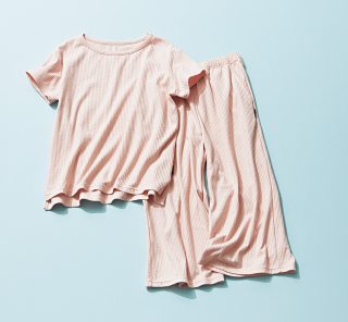 夏バテを明日に持ち越さない！ズボラできる回復美容〈快眠リカバリーアイテム5選〉