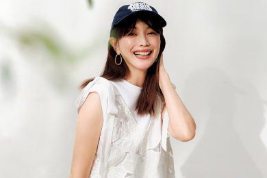 服がオシャレに見える！大人の洗練感の出る、計算された「薄づきメーク」って？