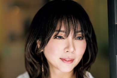歌手・岡本真夜さん（51）「メニエール病」「発声障害」…人生のどん底を乗り越えた今、見えるものとは？
