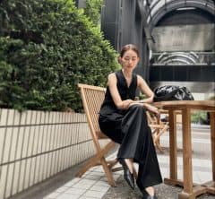 【秋の新作ワイドパンツ】と靴をはいてコスメの新作発表会へ