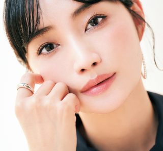 【人気YouTuber柳橋 唯さん】守りの母顔vs.攻めの華顔メークテクニック