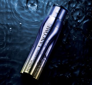 【美容賢者ライターのリアルレビュー！】夏枯れ肌を立て直し、肌ノイズをケアする〈ランコムの美容液〉がすごい！